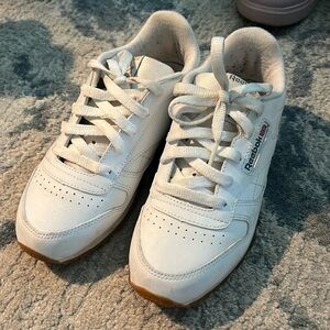 Reebok White Shoes